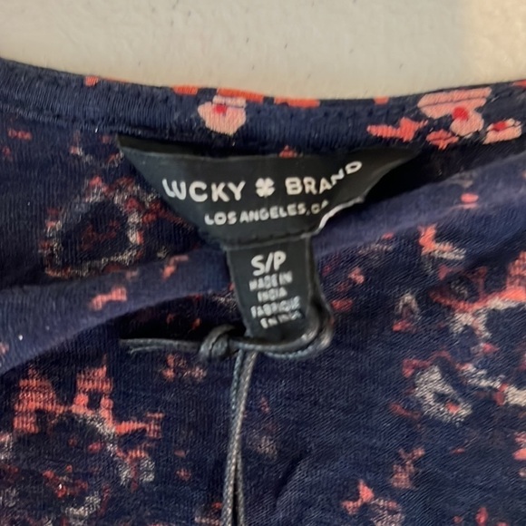 Lucky Brand Wildflower Short Sleeve Faux Wrap Navy NWT Cotton/Modal Sz S. - Picture 4 of 10